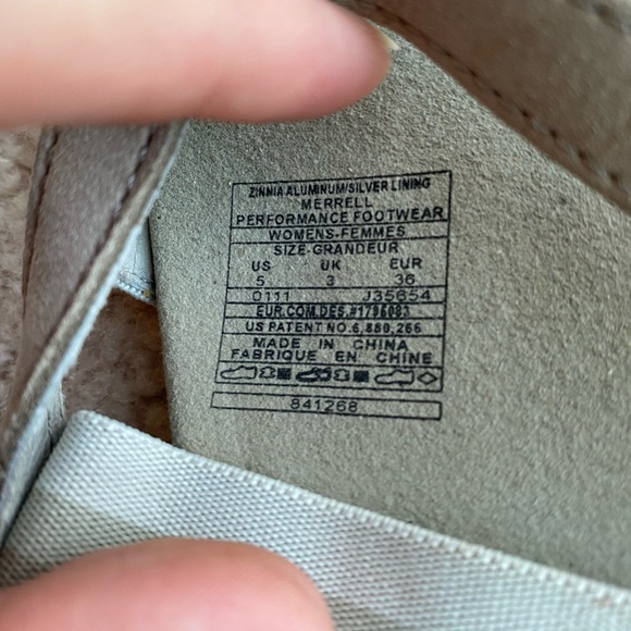 Merrell Zinnia Aluminum/Silver Lining Sandal size 5 - Picture 3 of 3